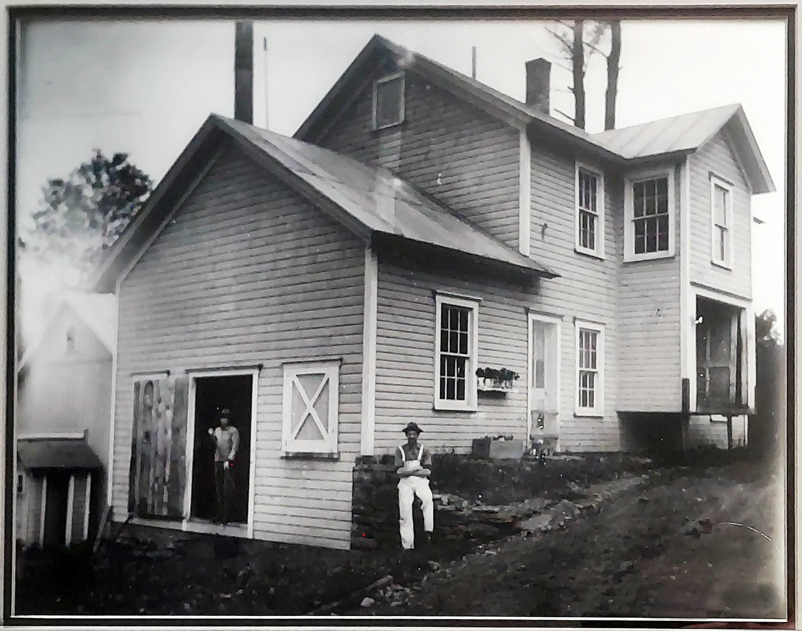 1900s Photograph of the Pines Creamery, Meredith NY.: The 1900s Pines Creamery which stood at the intersection of Warner Hill Road and County Route 14 in Meredith NY. Dimensions: Frame 19.25 x 16.5, Sight 13.5 x 10.25. This creamery was operated by Ayer 