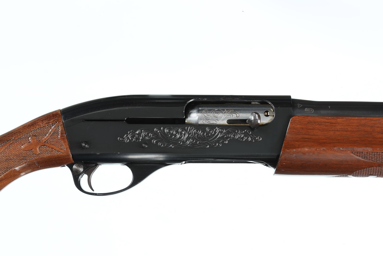 Remington 1100 Semi Shotgun 12ga: 12ga Serial # N592874V Remington 1100 12 Ga Slug gun with rifle sights. 21" smooth bore choked cylinder. 2 3/4" chamber. Condition . Excellent with 99% finish with light impressions in stock. Mechanic