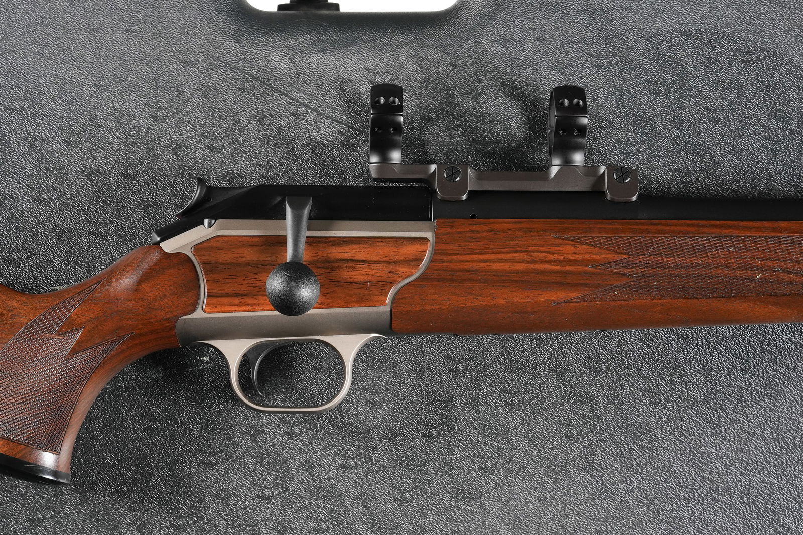 A2594 Blaser R93, Safari Bolt Rifle .416 Rem Mag: .416 Rem Mag Serial # 9/30817 Blaser R 93 Safari Cal, 416 Remington with factory Magnaported Bbl. Factory quick detachable scope mount with 30mm rings. Oil finished walnut stocks and comes with factor