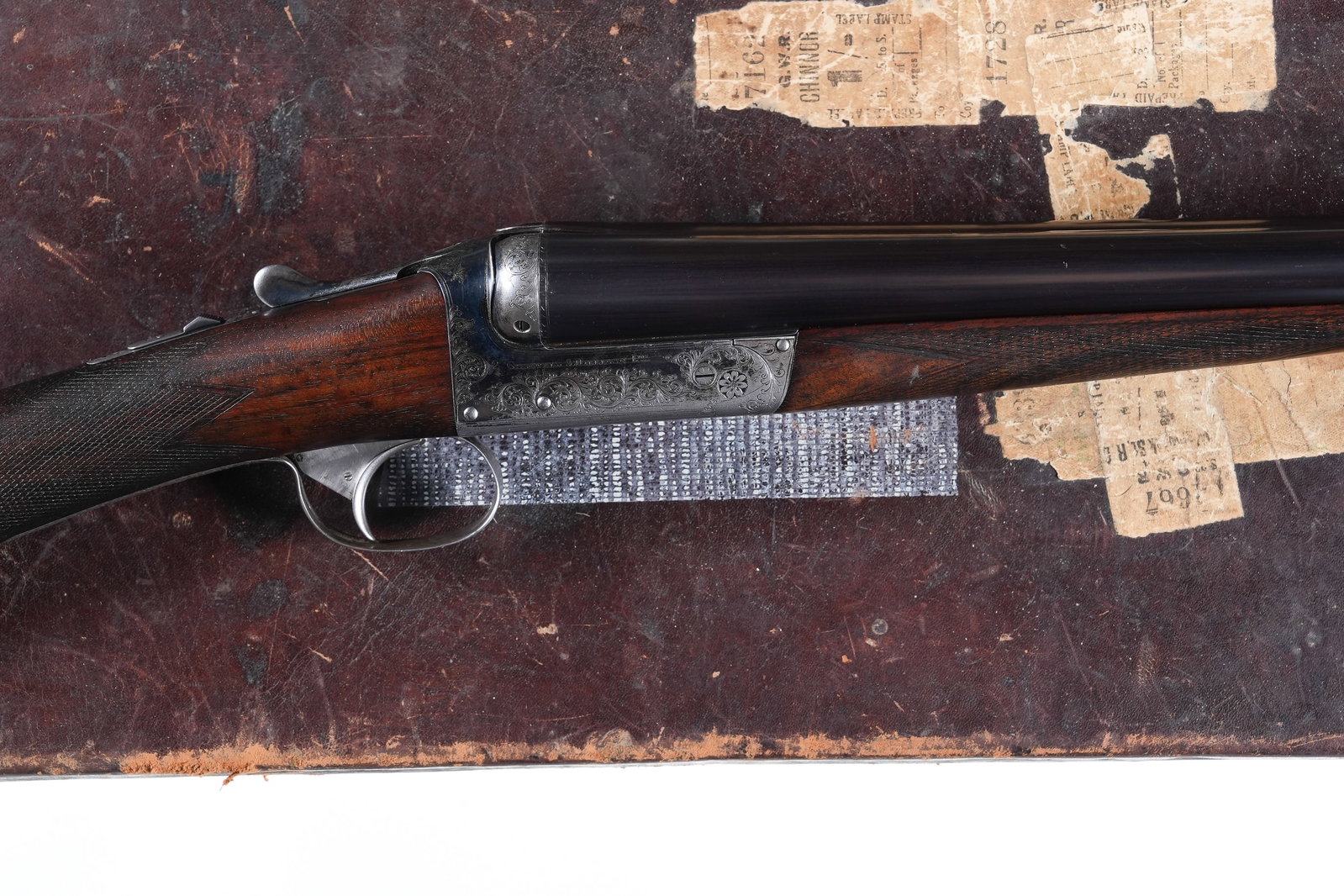A2839 Cogswell & Harrison Boxlock Ejector SxS Shot: 12ga Serial # 23026 Scarce Cogswell & Harrison 12 Ga Center Vision cast, single trigger Box Lock ejector 12 Ga, with chambers measuring 2 3/4" and choked IC & IC. 14 1/4" LOP 1 1/2" DAC 2" DAH 6 Lbs 3