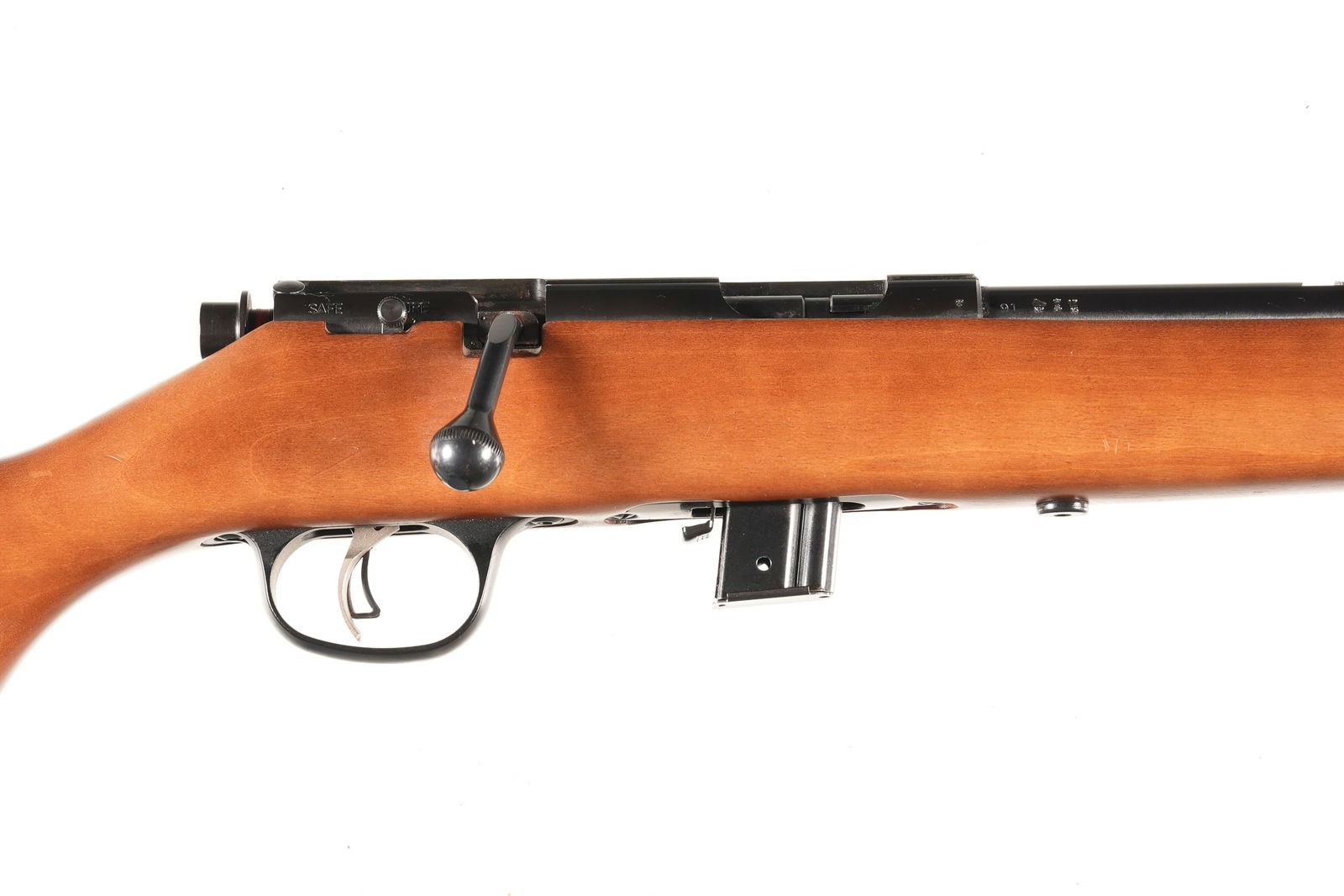 A4488 Marlin XT-22 Bolt Rifle .22 LR: .22 LR Serial # MM40999D Marlin XT-22 22 LR cal bolt action rifle with grooved receiver and Accu-Trigger. Threaded muzzle, 14" LOP. Condition, Appears to be without use and very fine with some storage