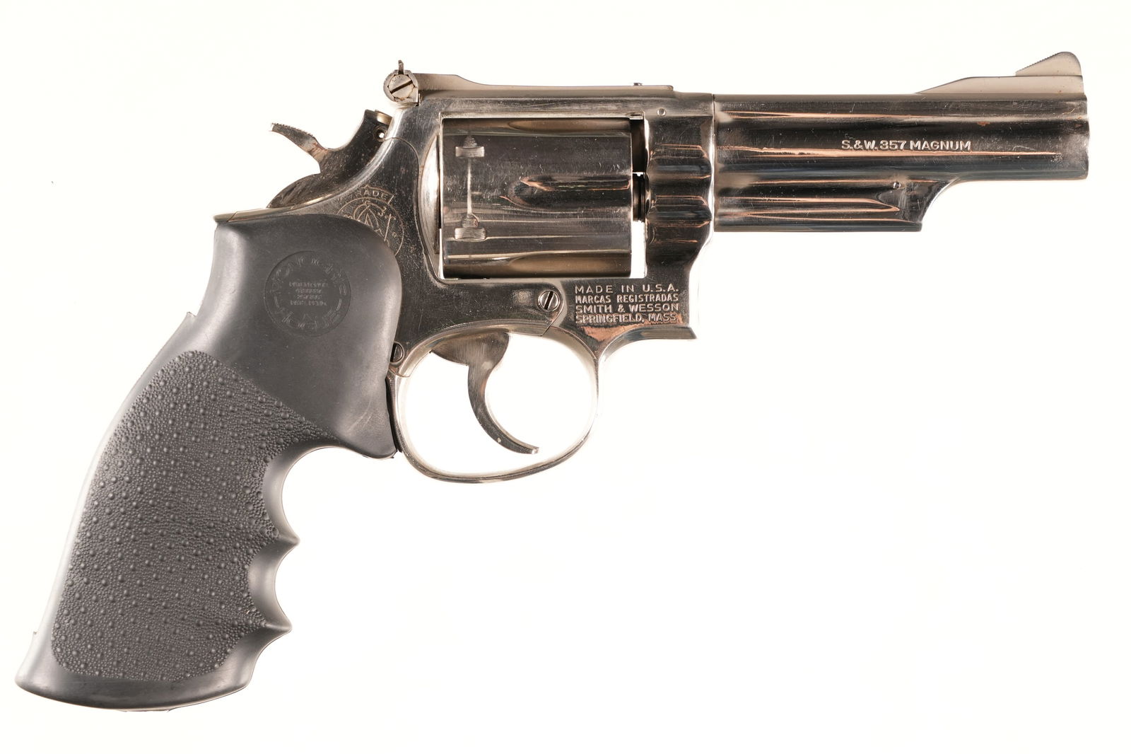 Smith & Wesson 19-4 Revolver .357 mag: .357 mag Serial # 61K3710 Smith & Wesson Model 19-4 .357 mag with 4" Bbl. Hogue finger groove rubber grips. Condition. Very good as polished. Mechanically fine Barrel 4" Modern