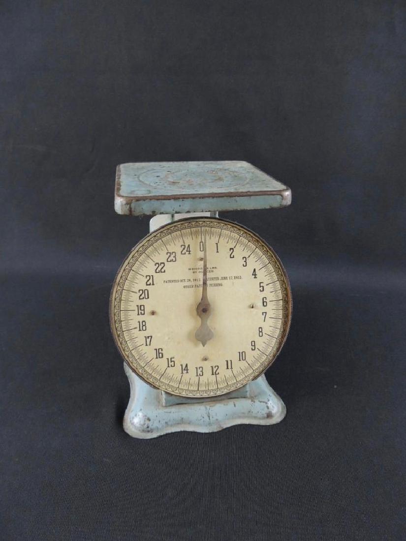 Antique American Cutlery Co. Blue Kitchen Scale (1 of 3)