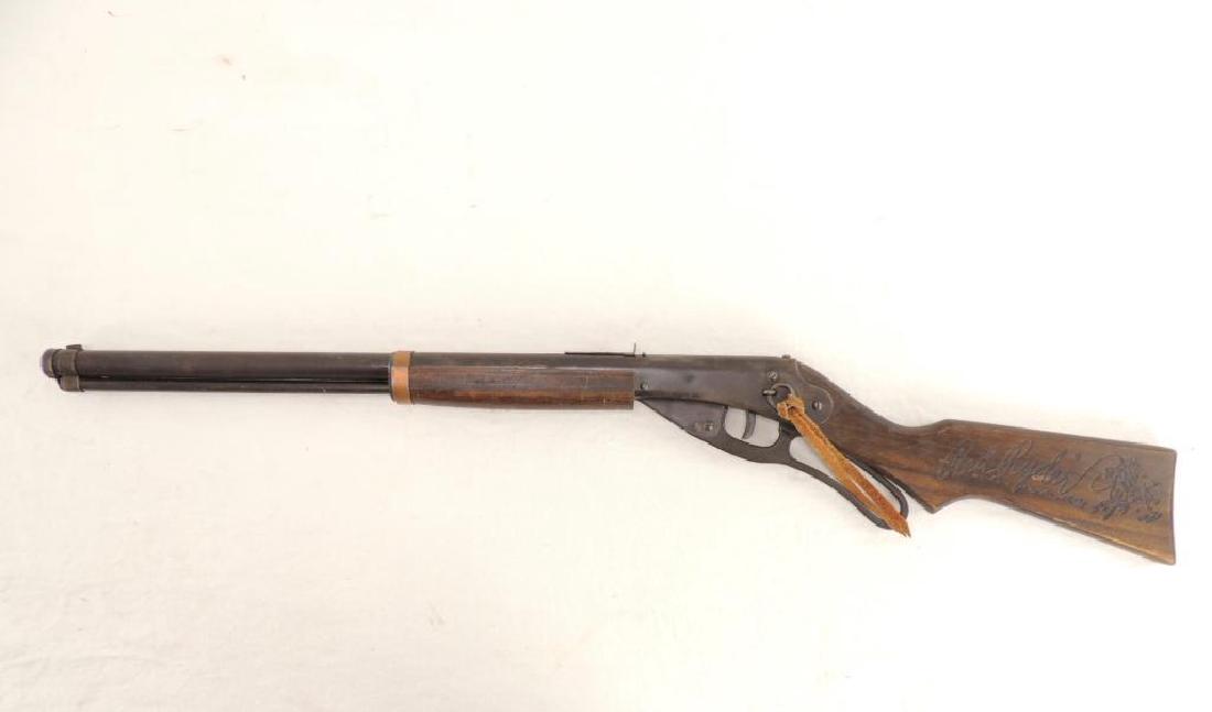 Vintage Daisy Model 40 #111 Variant #2 BB Gun: Plymouth MI., Working Condition