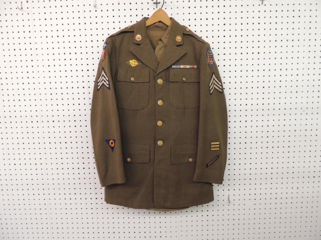U.S. Military Uniform (1 of 8)