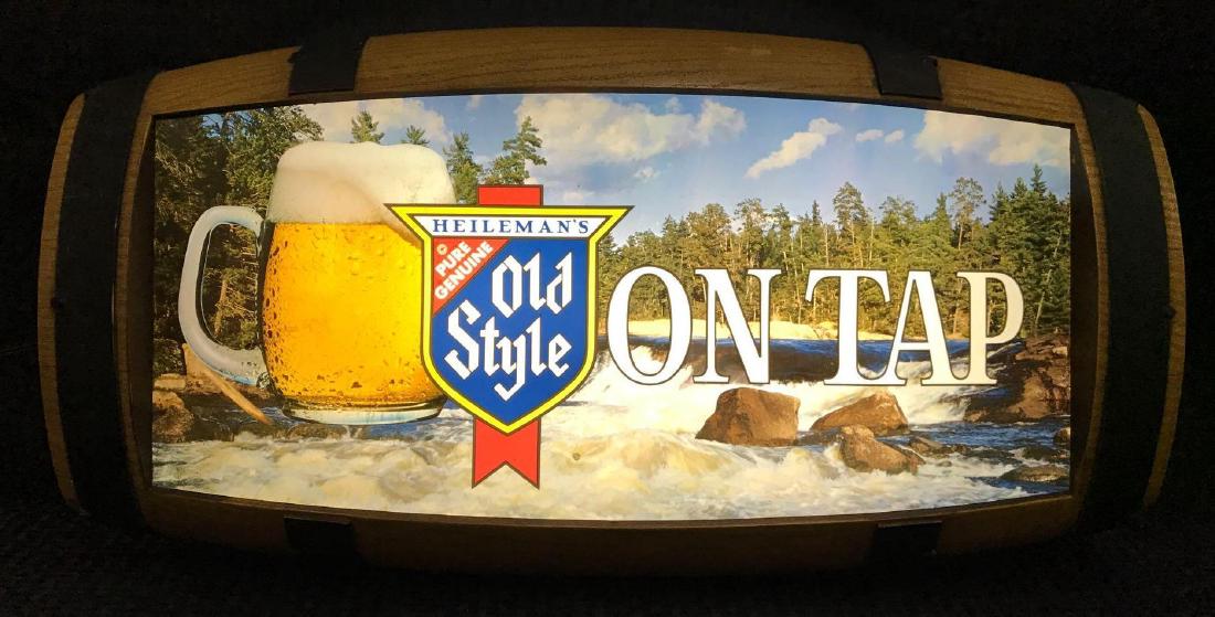 Old Style On Tap Barrel Back Beer Light (1 of 2)