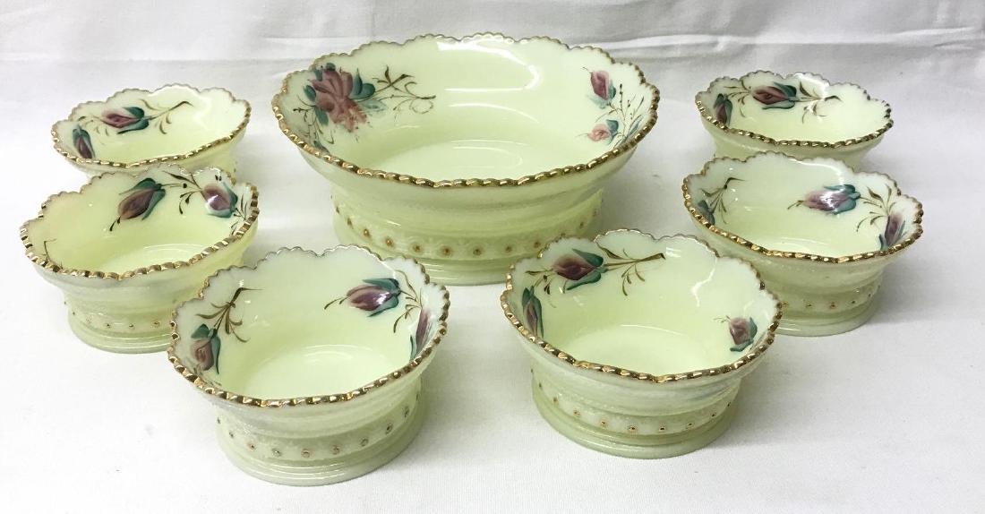 Antique Heisey custard glass master and berry bowl set (1 of 2)