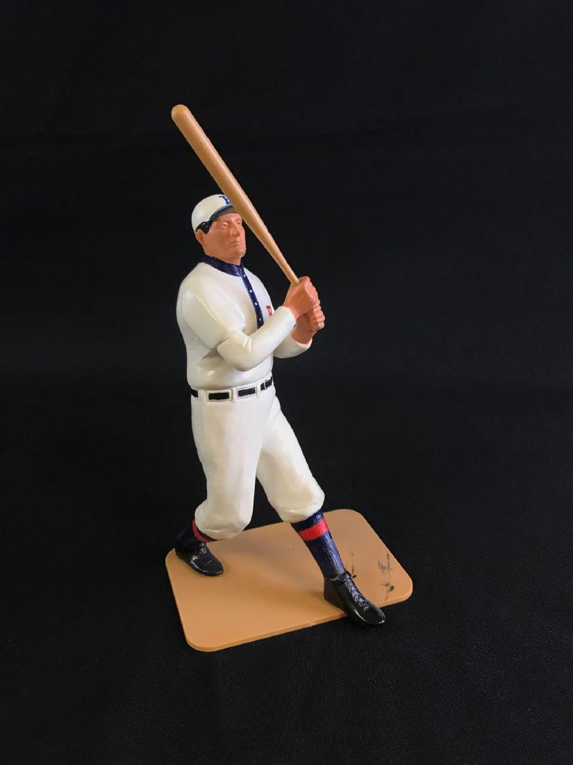 Limited edition 1990 hartland baseball player figurine