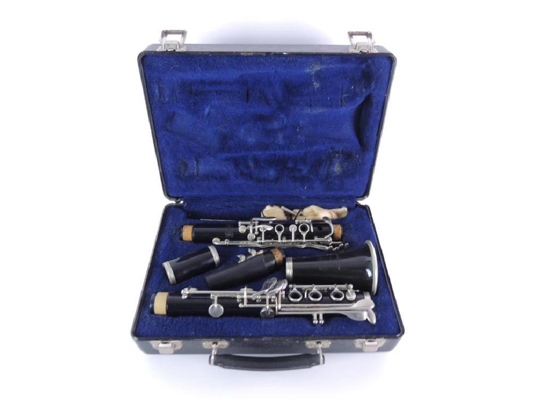 Bundy Clarinet with Hard Case (1 of 2)