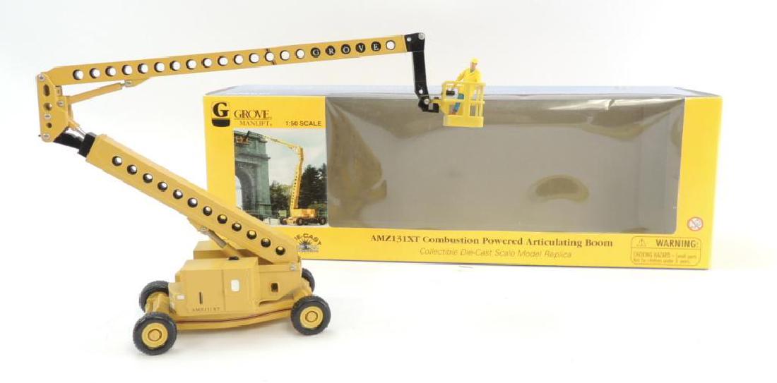 Norscot Grove Die-Cast Toy Man lift with Original Box: 1/50 Scale, Does Not Have Inserts for Box