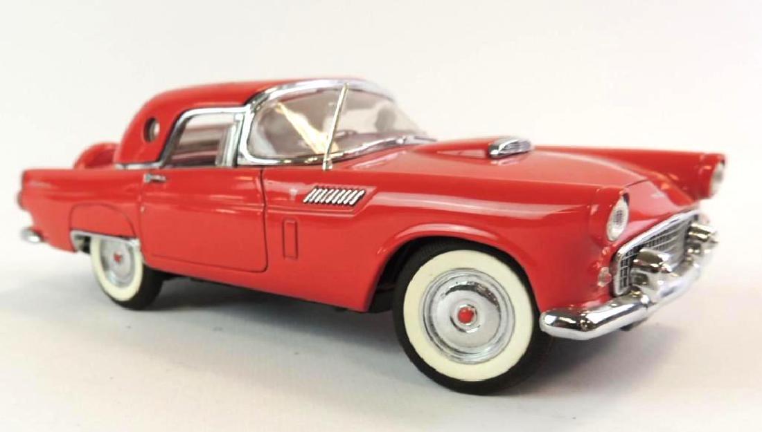 Danbury Mint 1956 Ford Thunderbird Die-Cast Car (1 of 4)