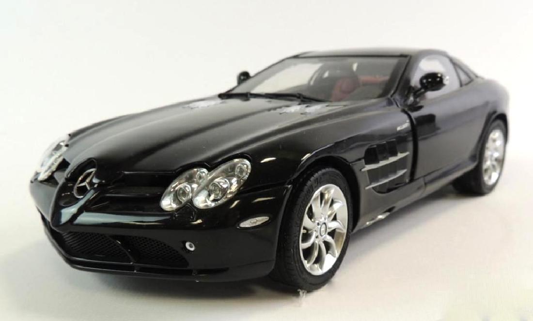 CMC Exclusive 2003 Mercedes-Benz Die-Cast Car (1 of 5)