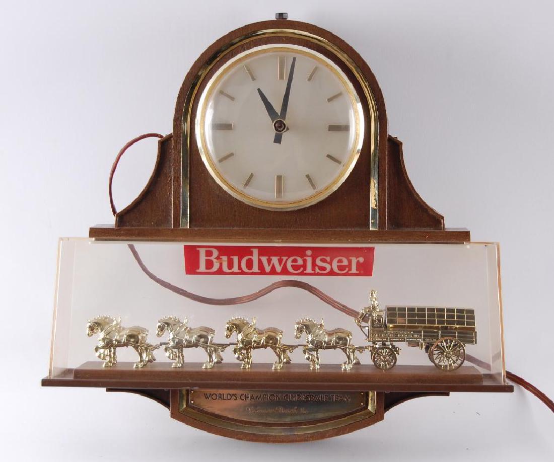 Vintage Budweiser Clydesdale Advertising Beer Clock (1 of 1)