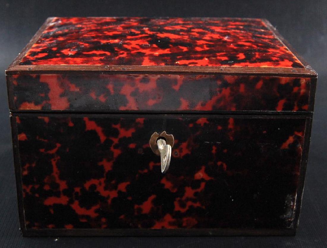 Set of 3 : Antique Nesting Dresser Boxes with Original (1 of 4)