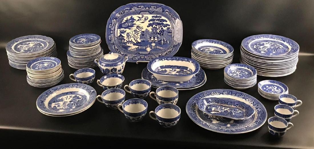 107 Pieces : Allertons Blue Willow China (1 of 5)
