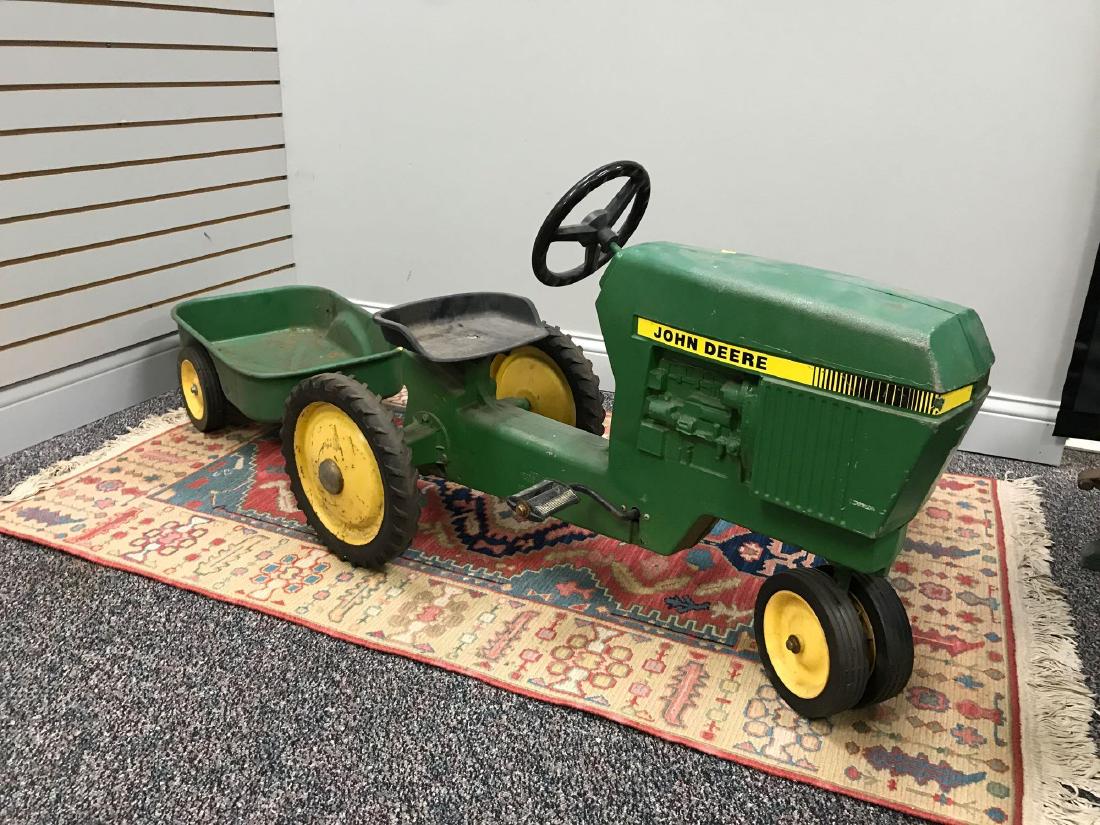 tractor pedales toysrus