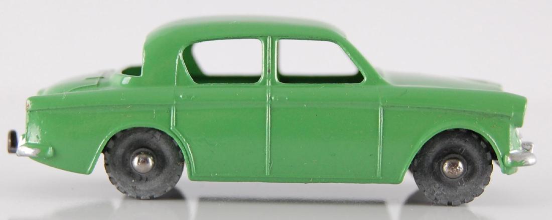 Matchbox No. 43 Apple Green Body Hillman Minx (1 of 6)