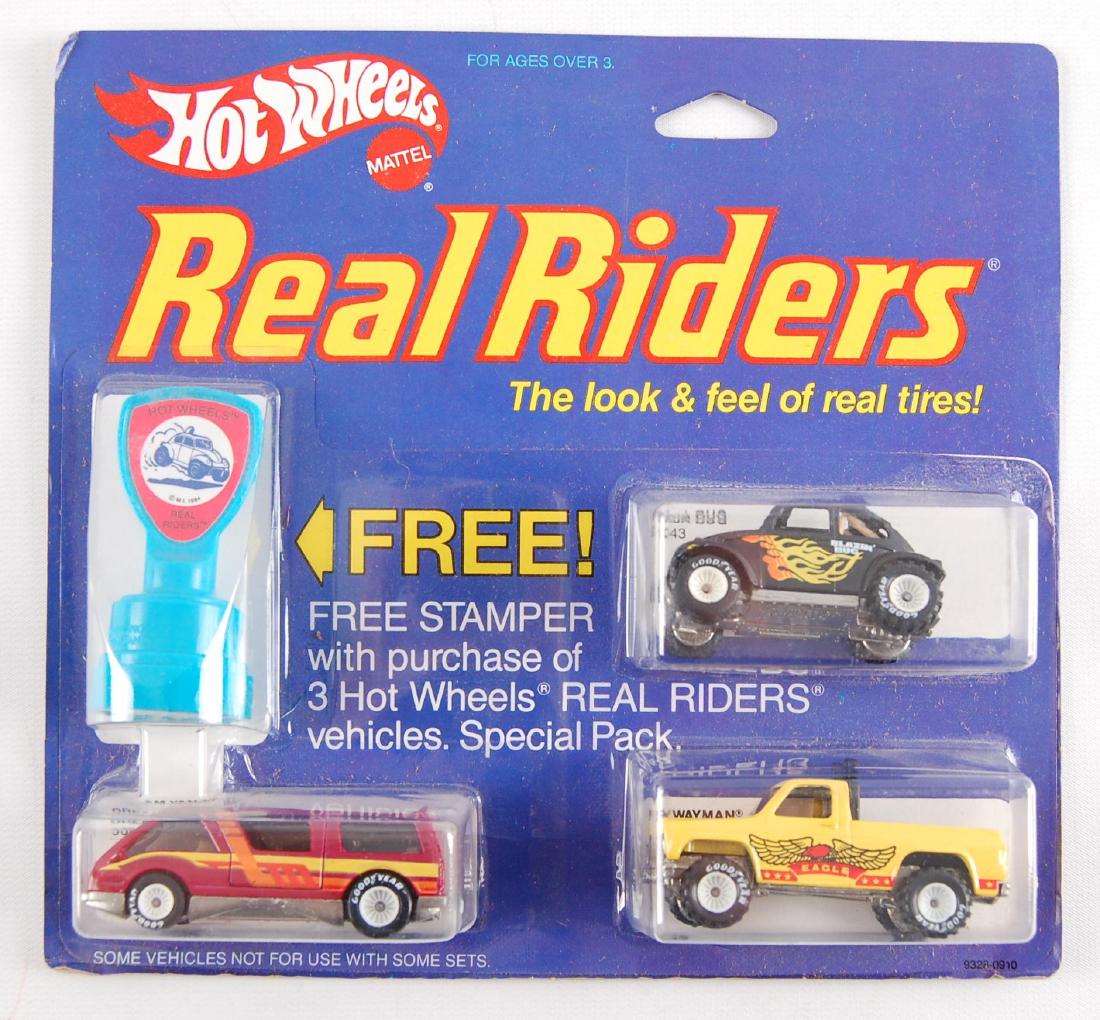 Hot Wheels Real Riders 3 Vehicle Gift Set with Stamper (1 of 2)