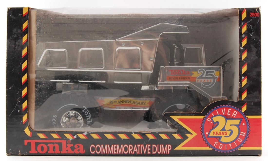 Tonka 25th Anniversary Mighty Tonka Dump Truck Silver: MIB, 1965-1990