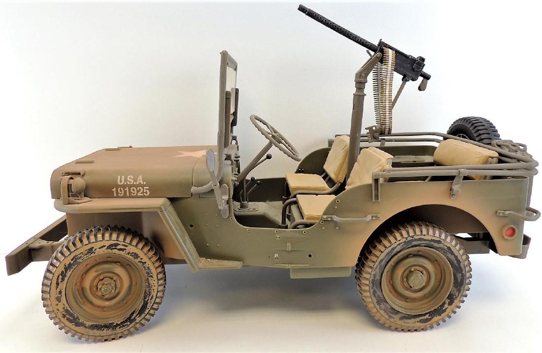 2001 Hasbro 1941 Jeep Willy Military Army.: Overall very good condition 22".