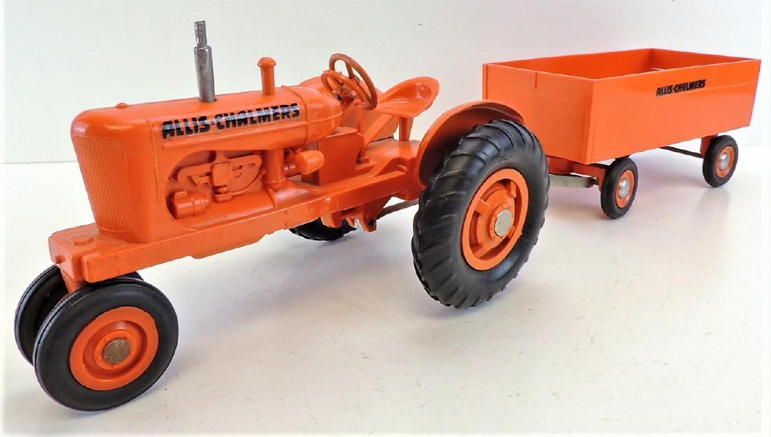 Allis-Chalmers Farm Toy Tractor & Wagon Trailer.: Hard Plastic, 1:16 scale.