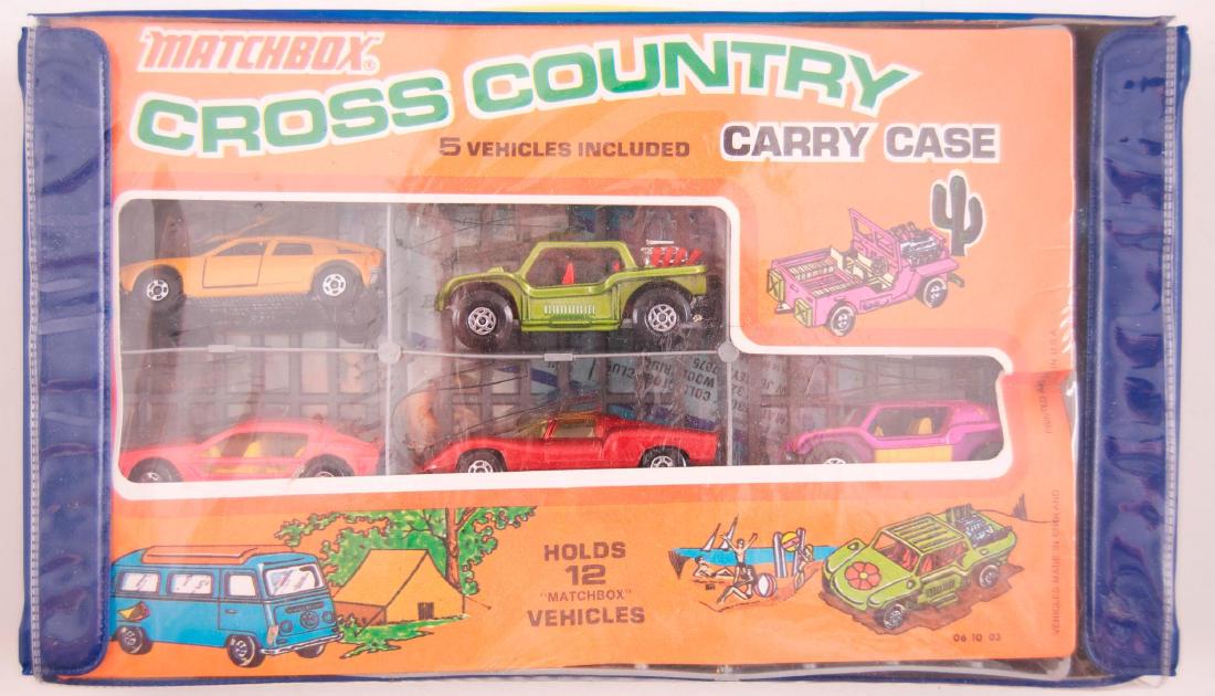 Matchbox Cross Country 12 Car Carry Case (1 of 3)