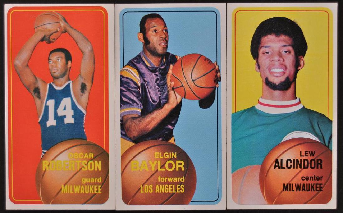Group of 3 1968 Topps Basketball Cards (1 of 2)