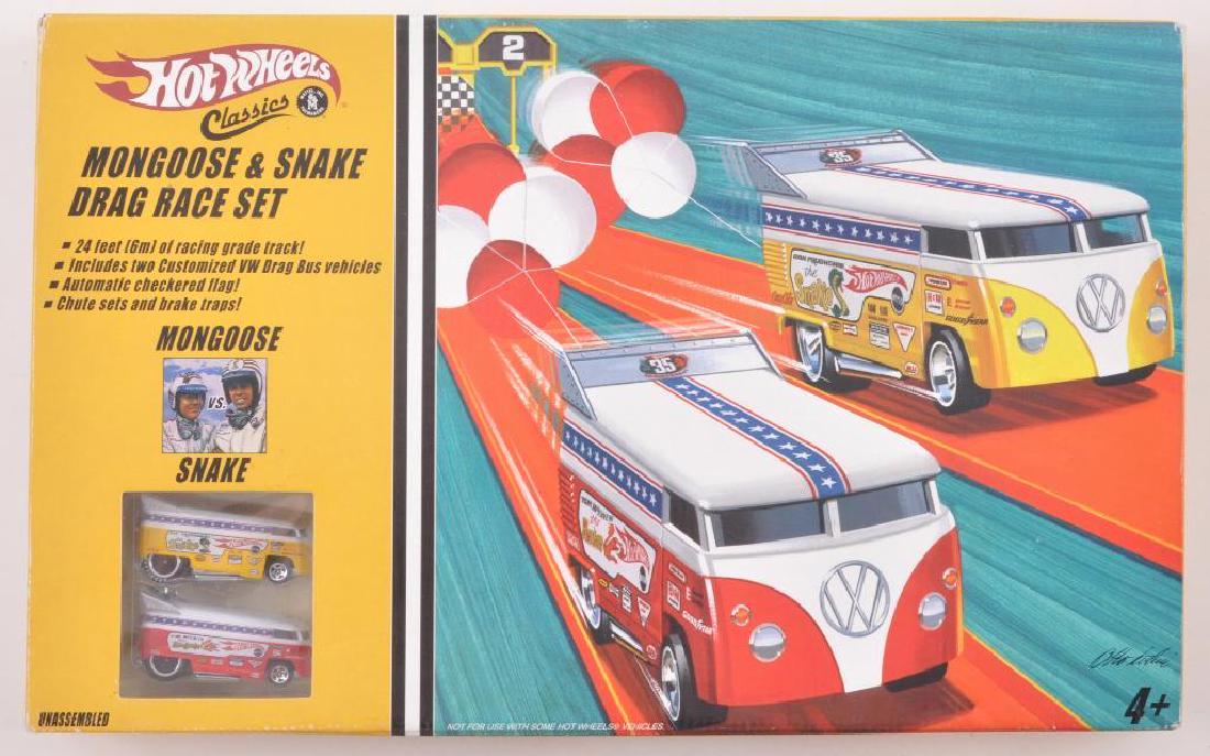 Hot Wheels Classics Mongoose & Snake Drag Race Set in (1 of 2)