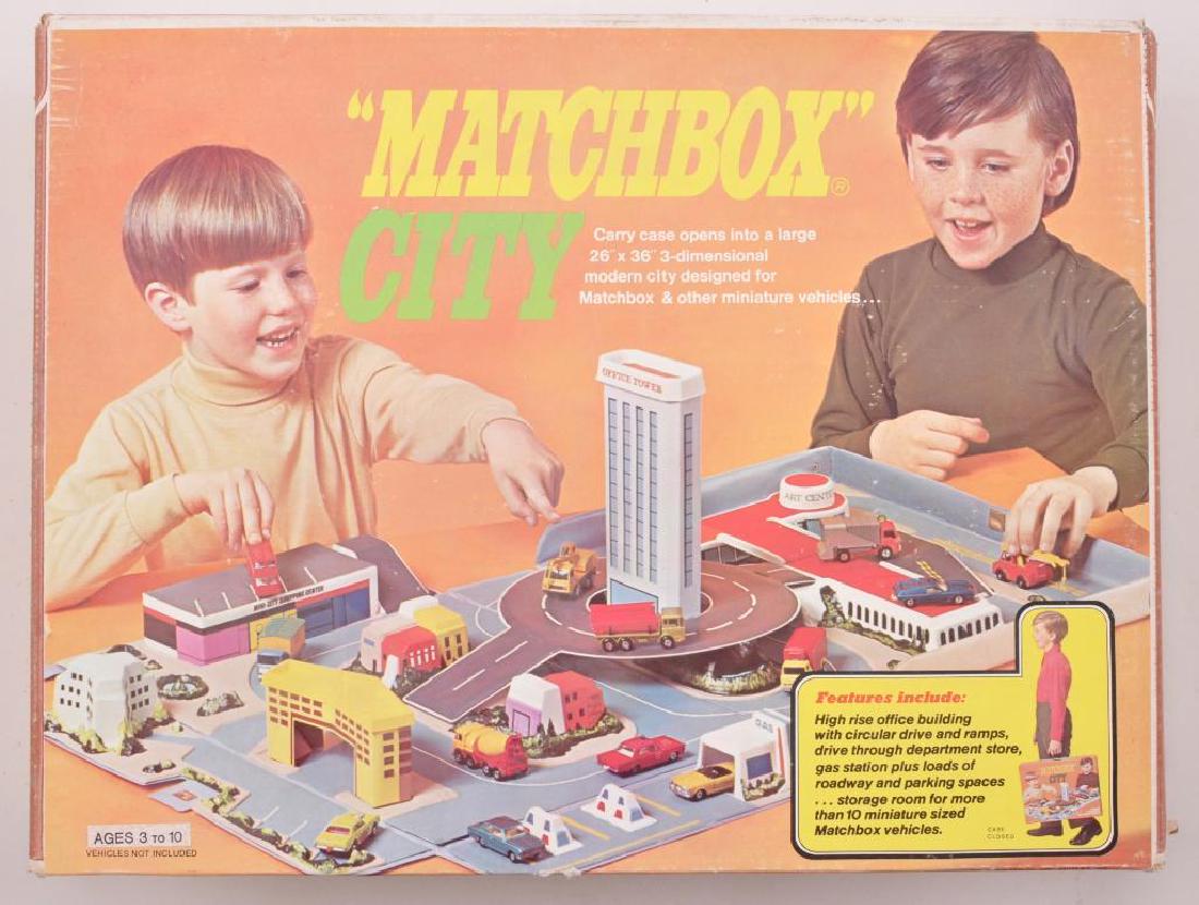Matchbox City Carry Case with Original Box (1 of 3)