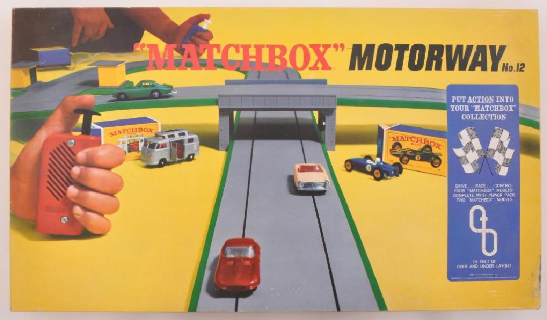 Matchbox Motorway No. 12 Race Set in Original Box (1 of 4)