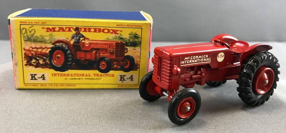 Matchbox King Size K-4 International Tractor die cast (1 of 10)