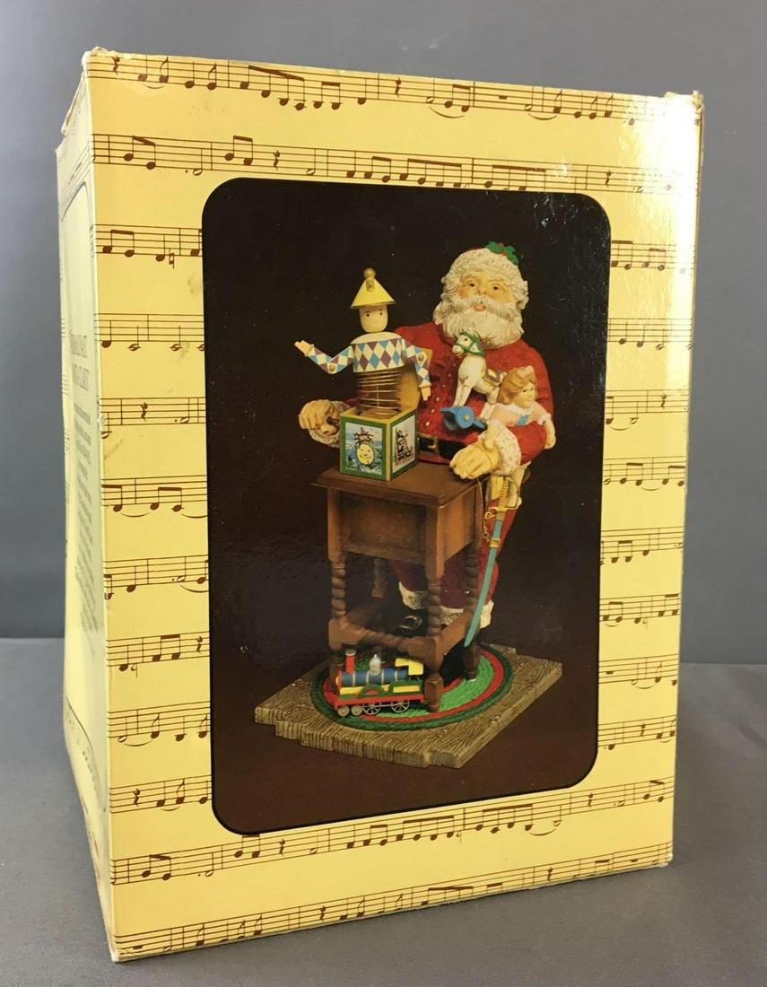 Enesco Thomas Nast Santa Claus Music and Action: Plays my favorite things In original box