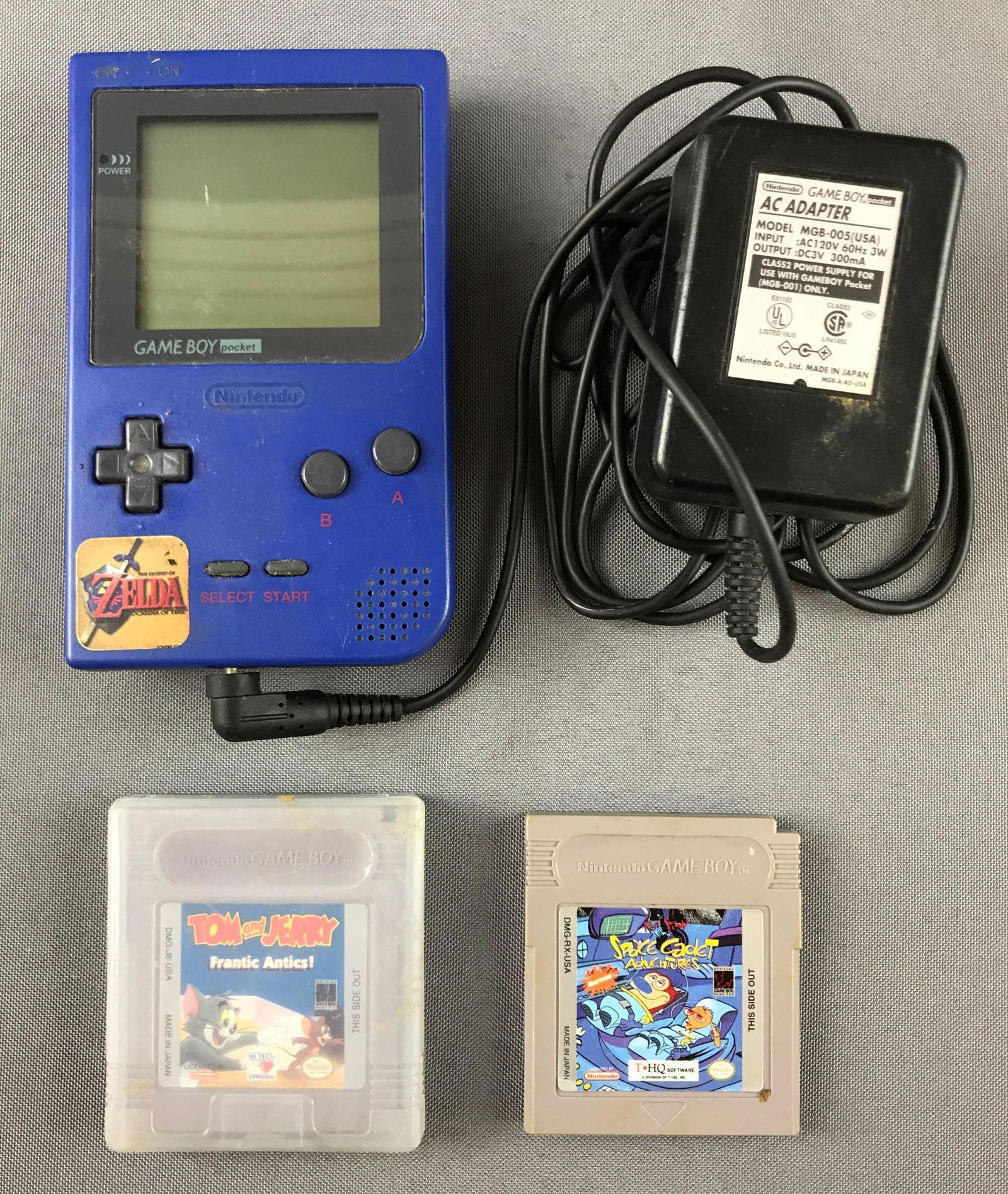 Nintendo Game Boy Pocket with Adapter and 2 games: working condition. Tom and Jerry, Ren and Stimpy