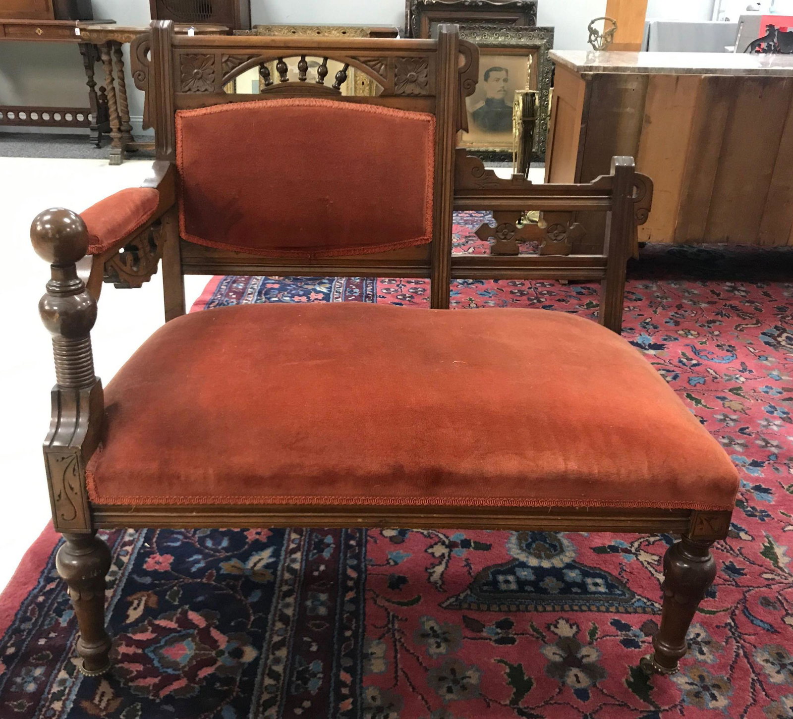 Antique One Sided Arm Settee on Wheels: Settee/Bench, good condition with some wear. 33.5x33.5x21ÊÊShipping is not available for this lot, pick-up only at our Gallery in Ottawa