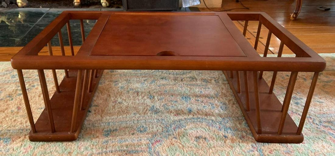 Breakfast Bed Tray: 26x15x9 inches