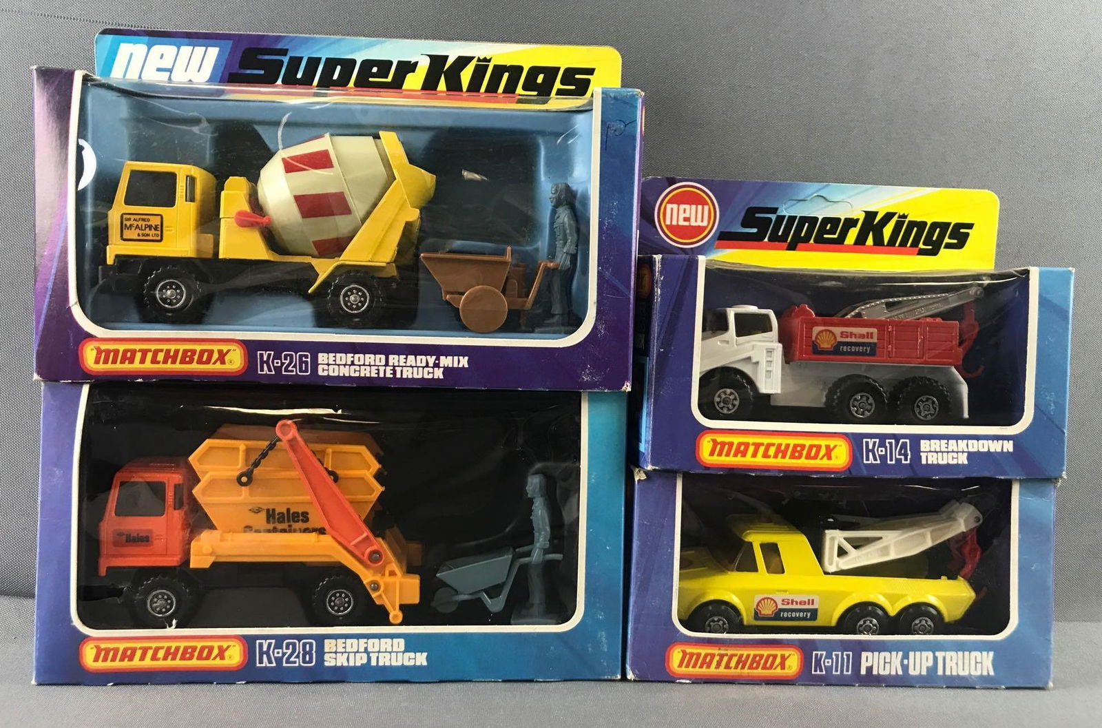 Group of 4 Matchbox Super Kings Die-Cast Vehicles in (1 of 7)