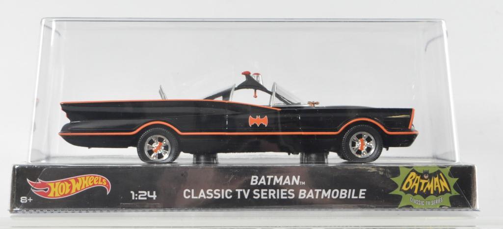 Hot Wheels Batman 1966 Classic TV Series Die-Cast (1 of 4)