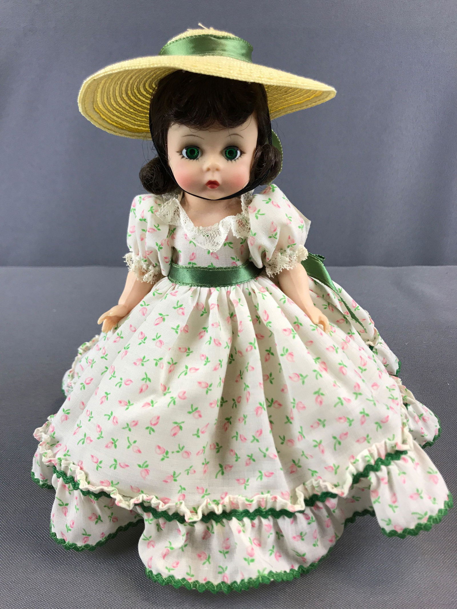 Madame Alexander Scarlett pink floral dress doll (1 of 5)