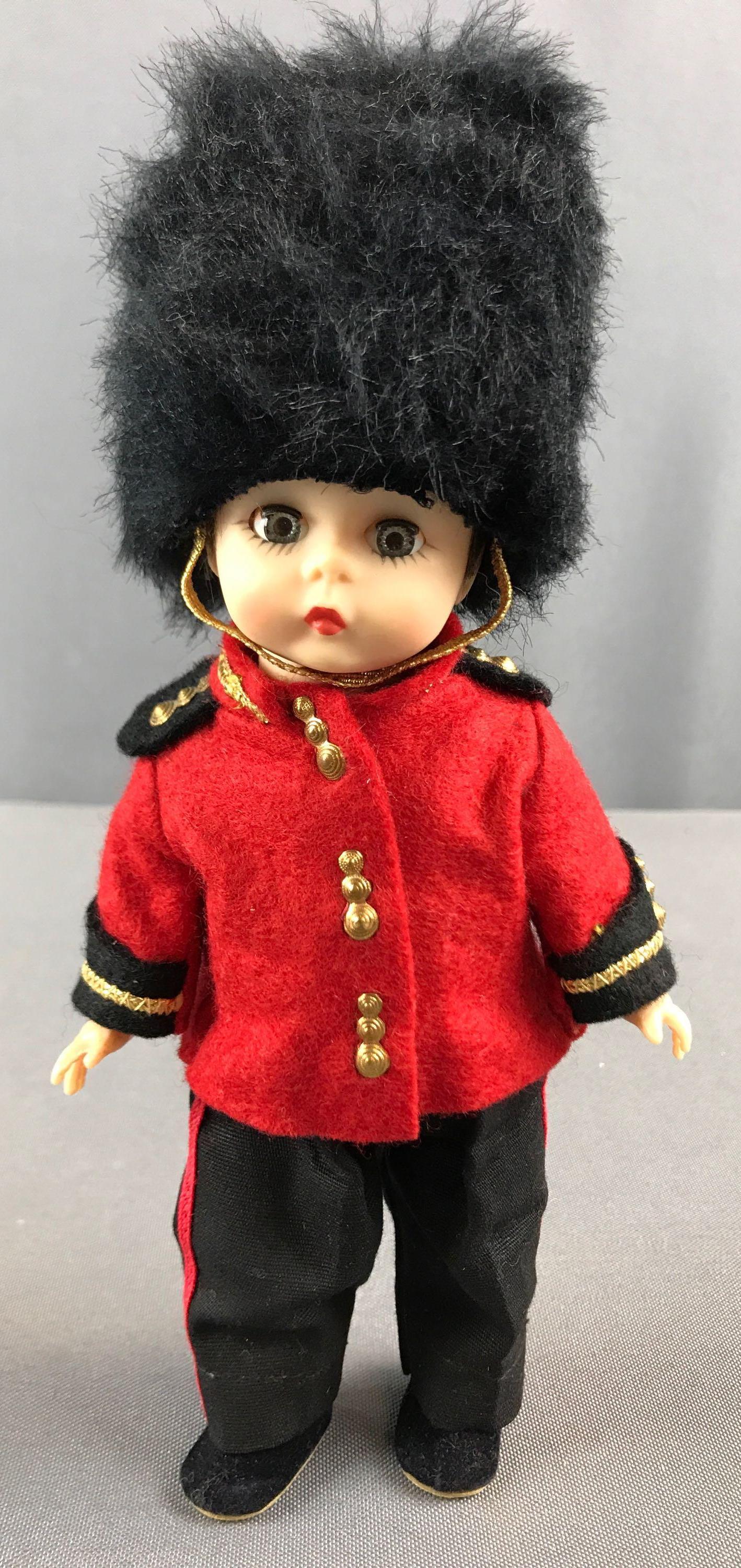 Madame Alexander English Guard doll (1 of 4)