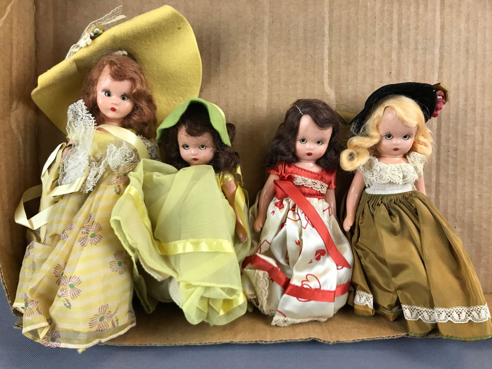 Group of 4 Vintage Nancy Ann storybook dolls with: 5.5 inches tall