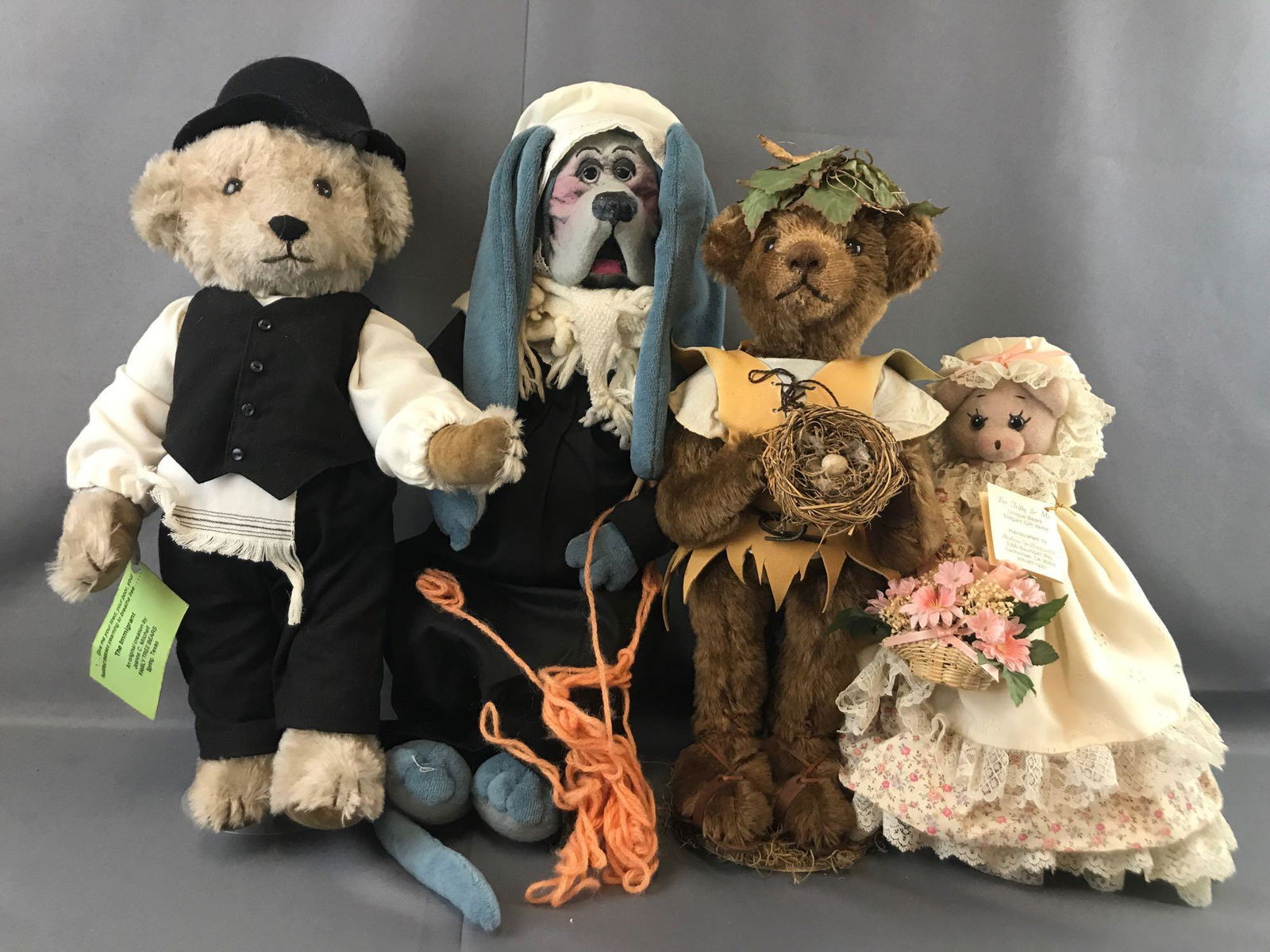 Group of 4 stuffed animals (1 of 13)