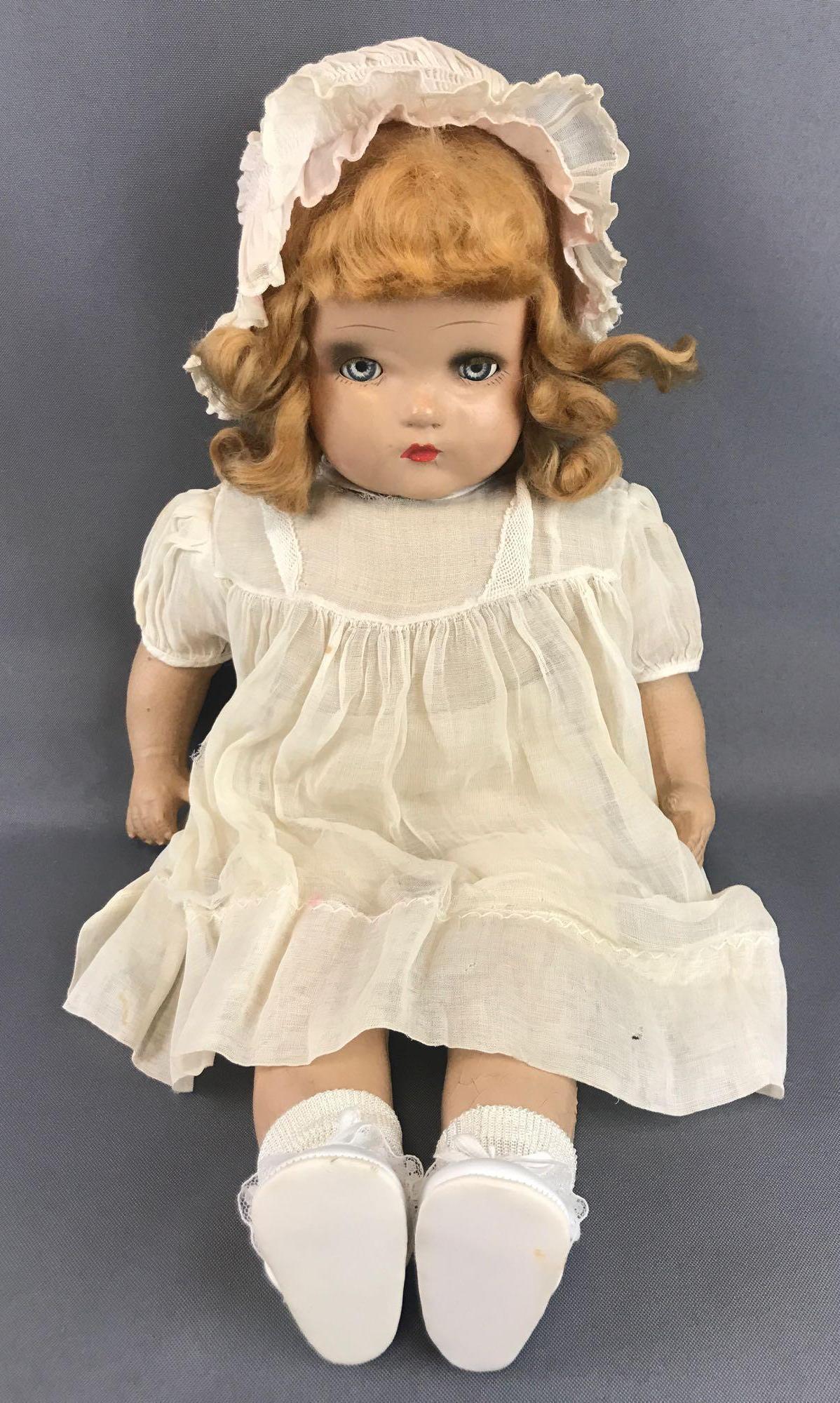 Vintage 1940s doll (1 of 9)