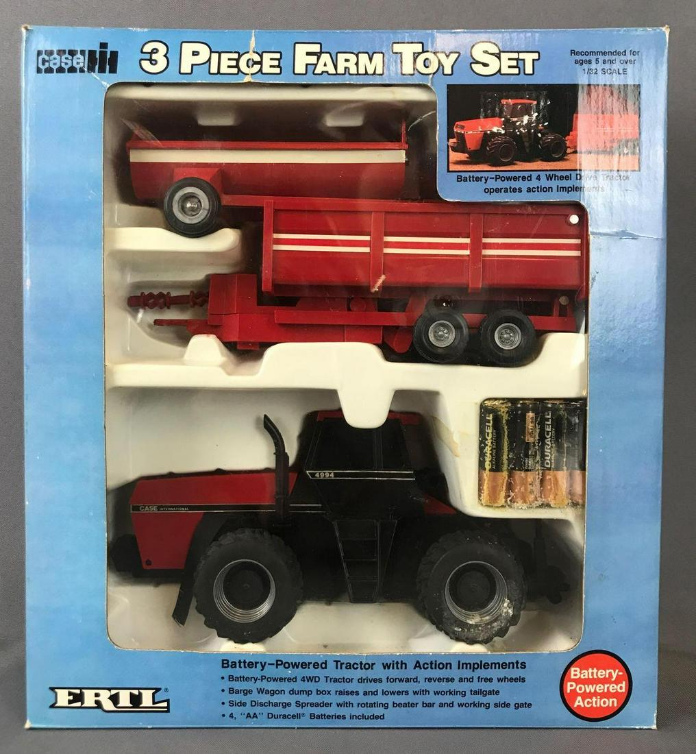 Ertl Case iH 3 piece battery powered farm toy set (1 of 3)