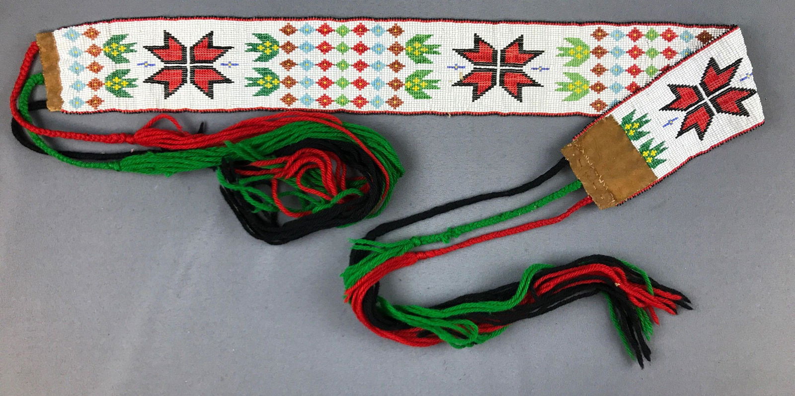 Vintage Seed Bead Native American Art (1 of 4)