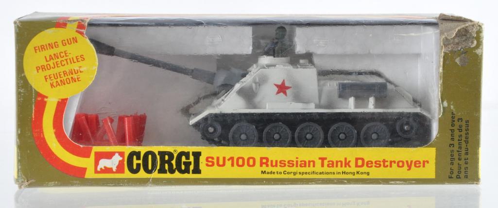 Corgi No. 905 SU100 Russian Tank Destroyer Die-Cast: Some Damage to Packaging, Like New Condition