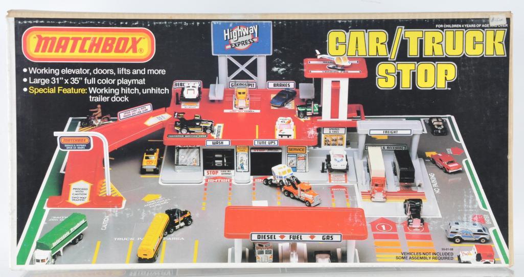 Matchbox Highway Express Car/Truck Stop in Original Box: New in Original Box
