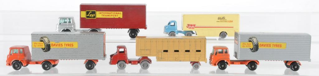 Group of 5 Matchbox Major Pack Die-Cast Vehicles: Includes 3 No. 2 Bedford Tractor (1 has damaged Trailer Doors), No. 7 Jennings Cattle Truck, and Bedford Articulated, A Lesney Product, Made in England