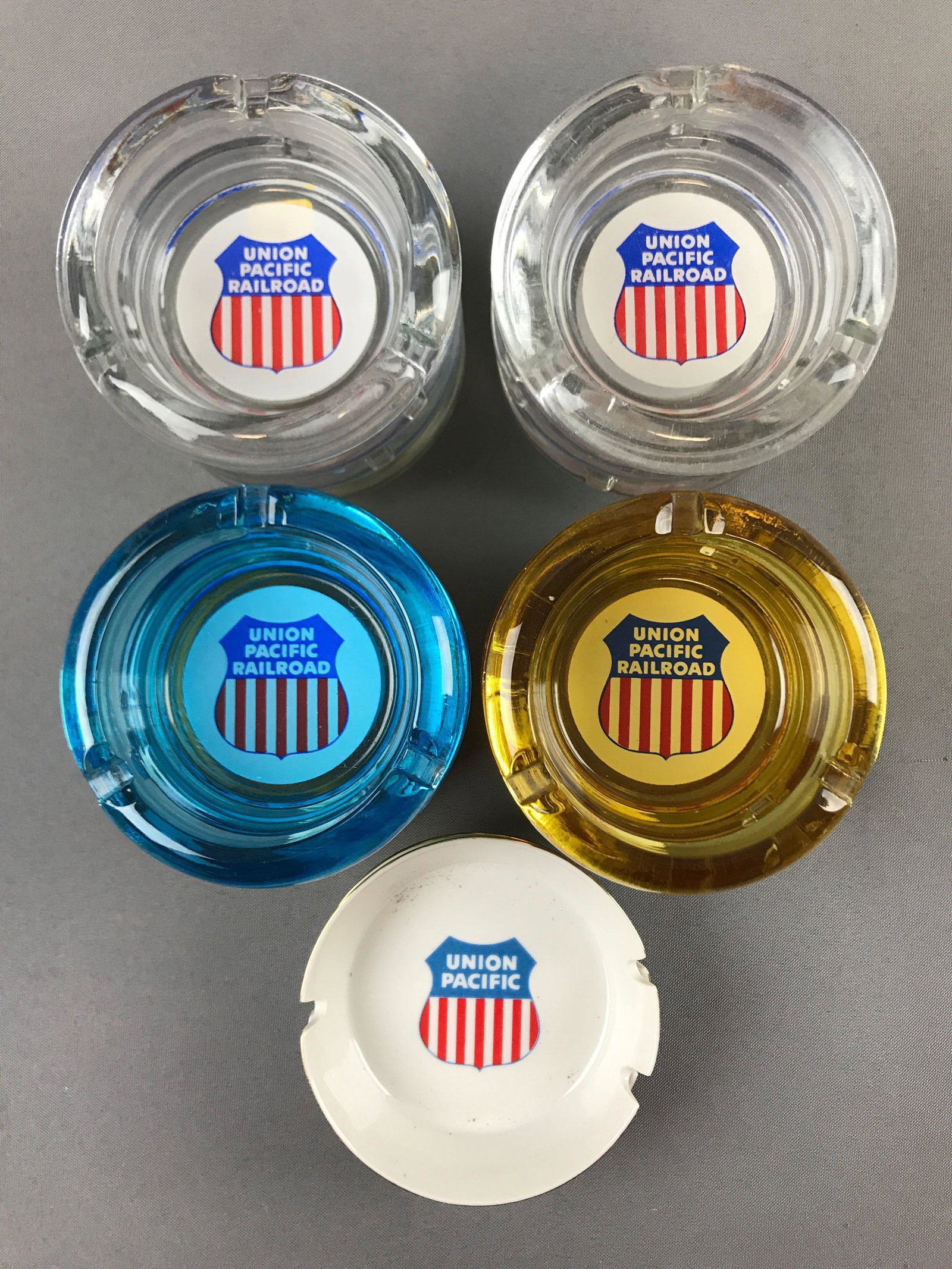 Group of 18 vintage Union Pacific Ashtrays: Largest is 4.5 inch diameter