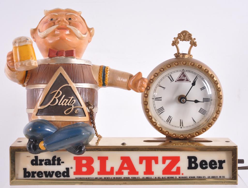 Vintage Blatz Light Up Advertising Back Bar Keg Man (1 of 3)