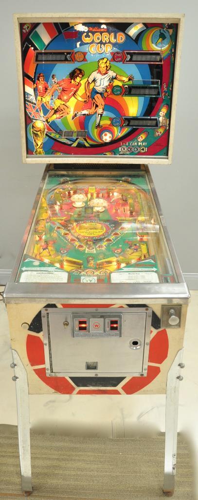 1978 Williams Kyle Rote Jr. World Cup Pinball Machine (1 of 10)